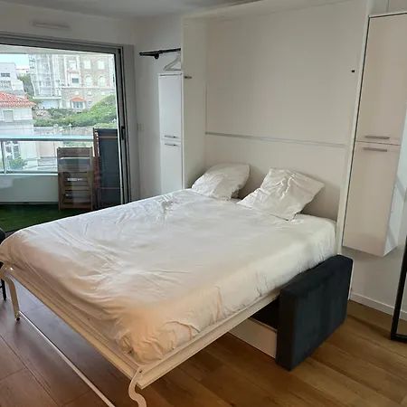 Front De - & Thalasso * Біарріц