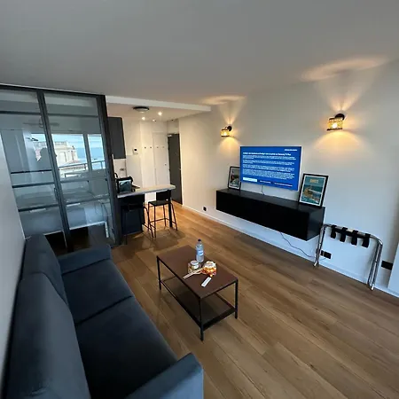 Miramar Front De - & Thalasso Апартаменты Биарриц