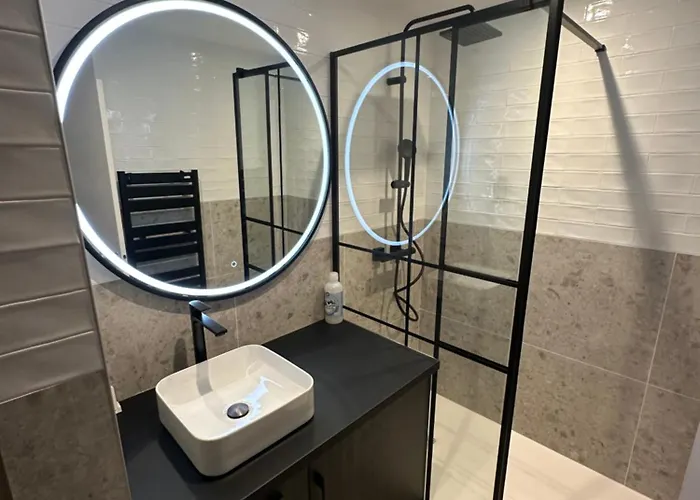 Front De - Spa&thalasso Apartment *